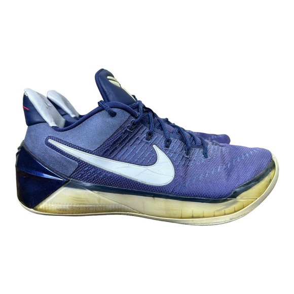 Nike Purple and White Athletic Shoes - Picture 3 of 14